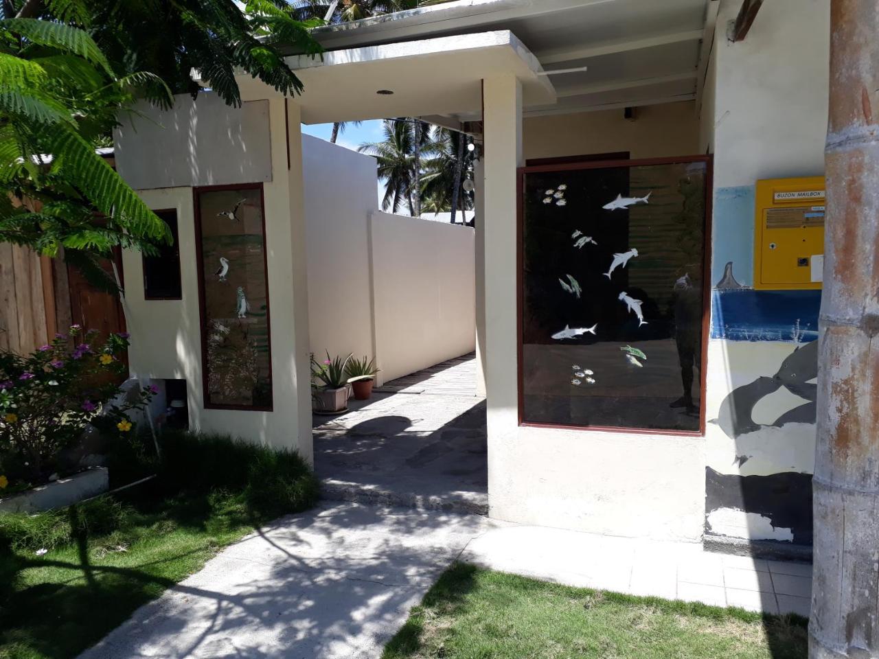 Hospedaje Mother Fanny بْوُرتو فيلاميل المظهر الخارجي الصورة
